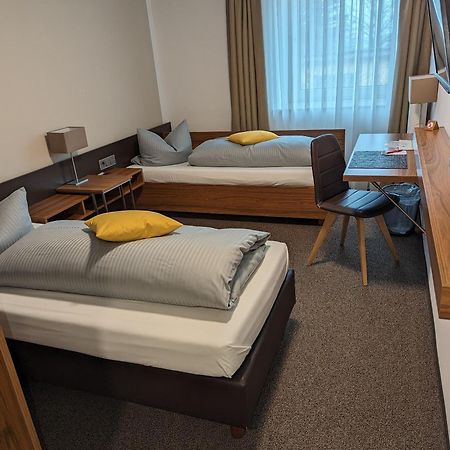 Hotel Drei Lilien フォーエンシュトラウス エクステリア 写真