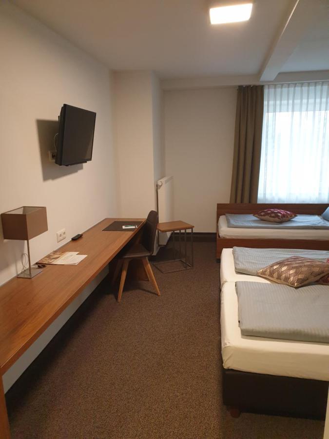 Hotel Drei Lilien フォーエンシュトラウス エクステリア 写真